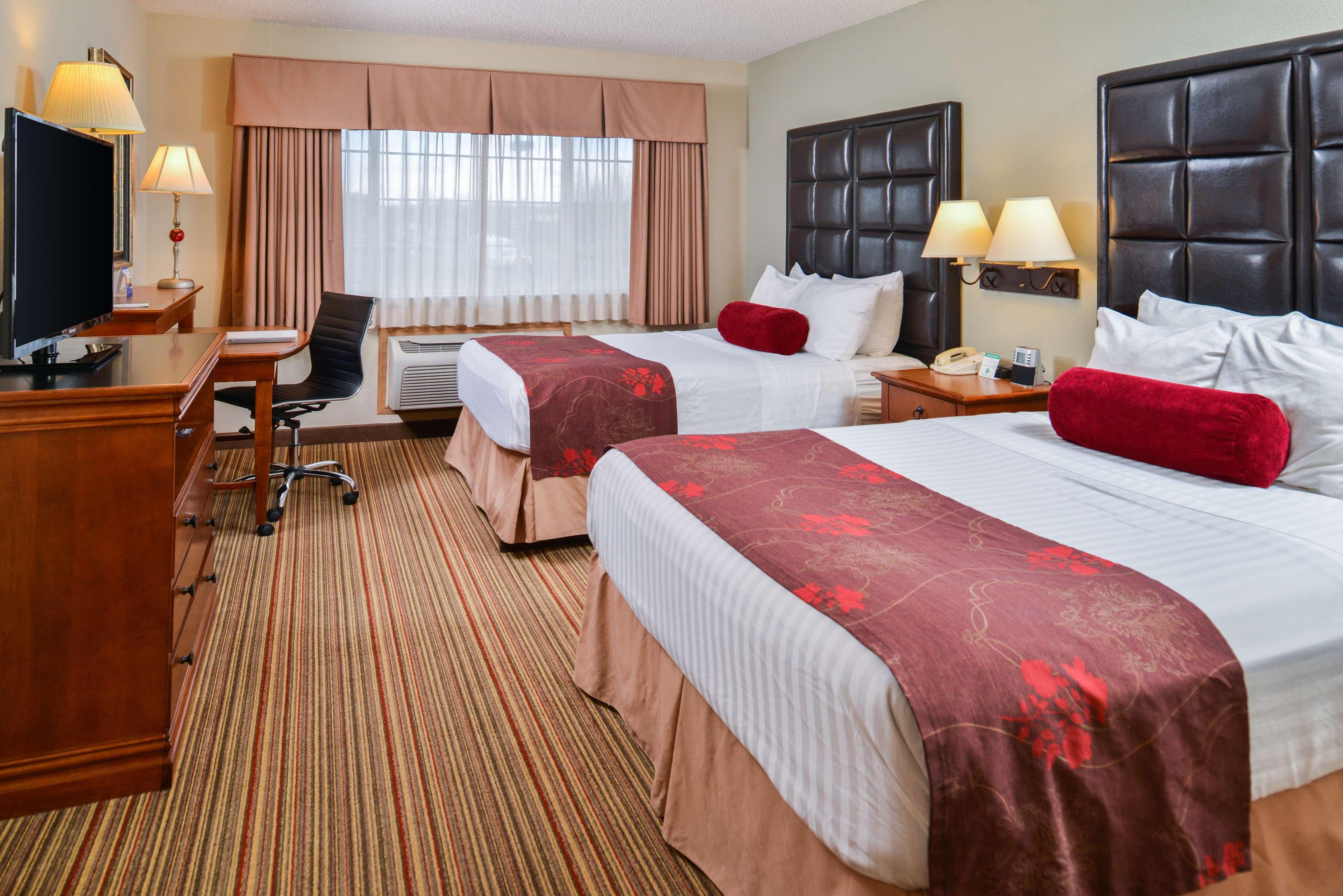 Best Western Plus Rama Inn Redmond Exterior foto