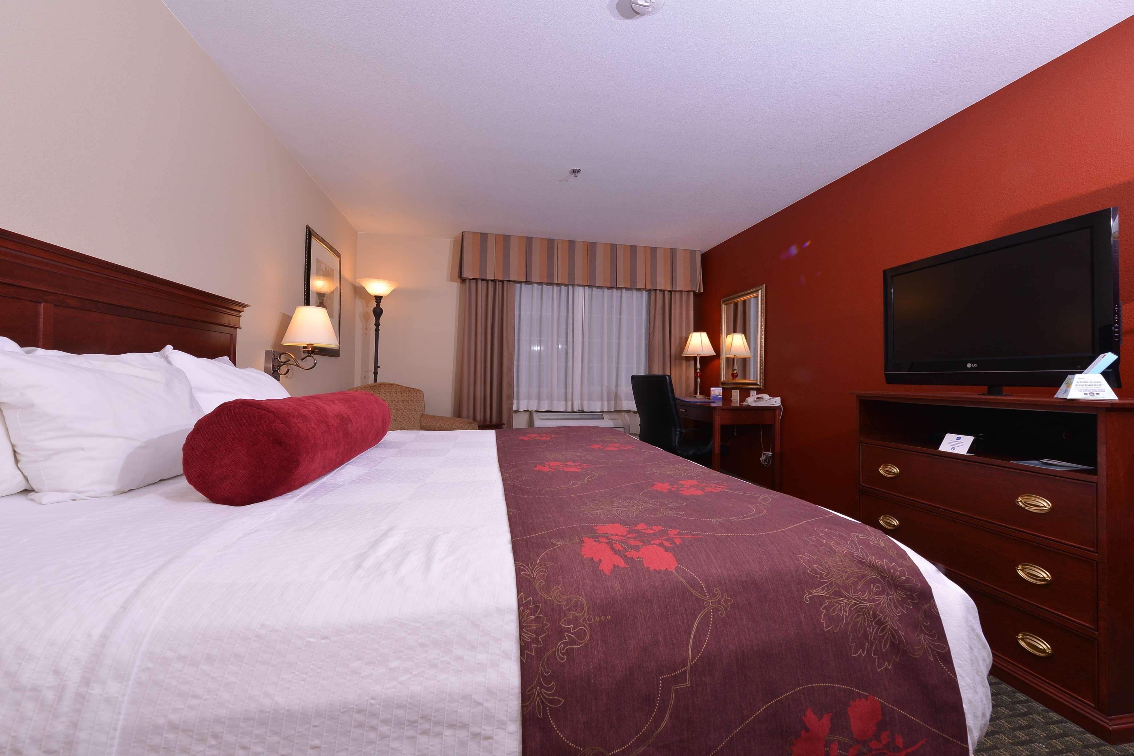 Best Western Plus Rama Inn Redmond Exterior foto