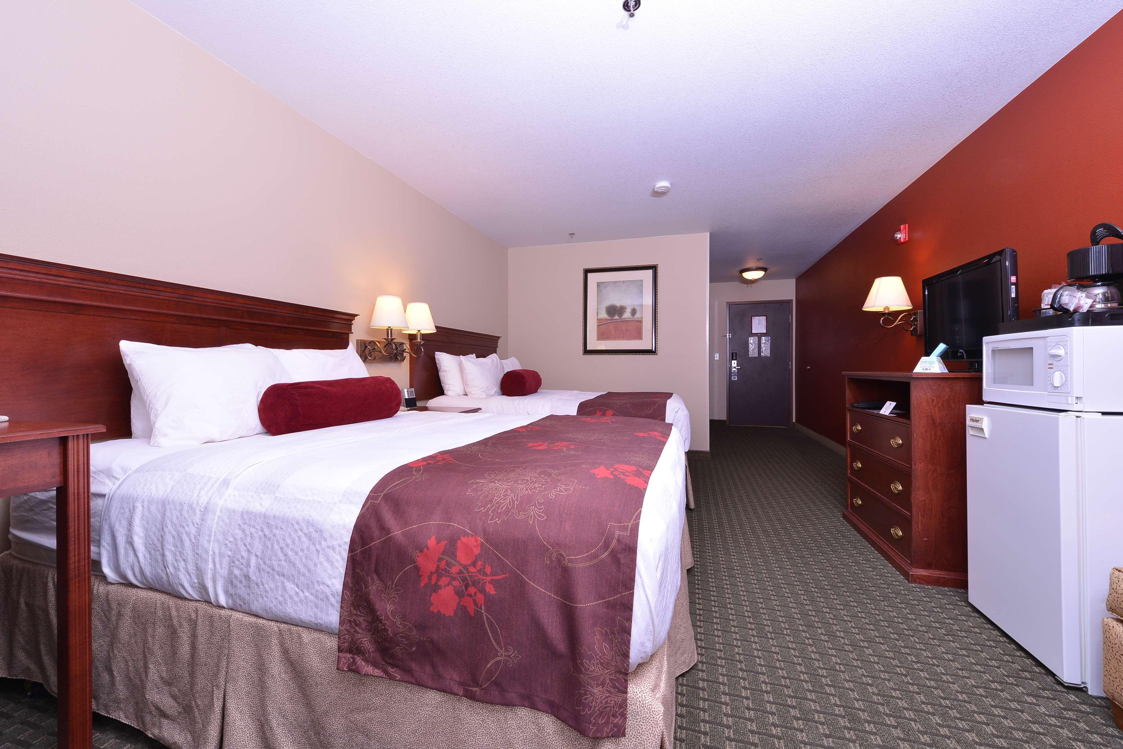 Best Western Plus Rama Inn Redmond Exterior foto