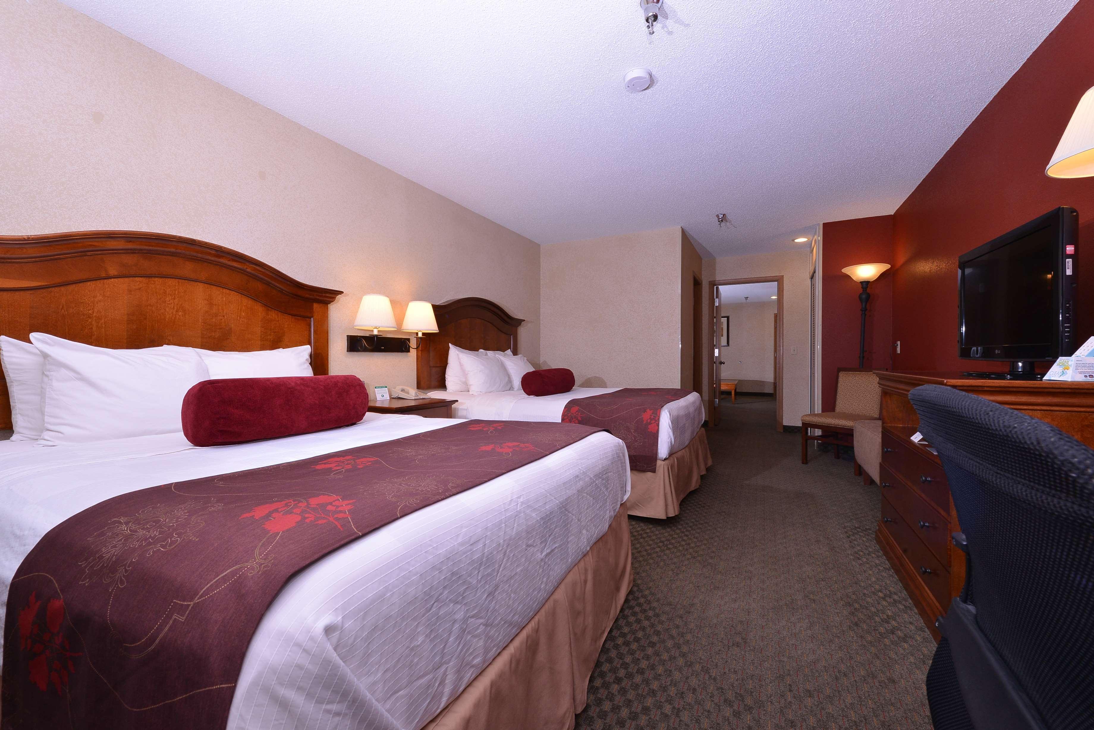 Best Western Plus Rama Inn Redmond Exterior foto